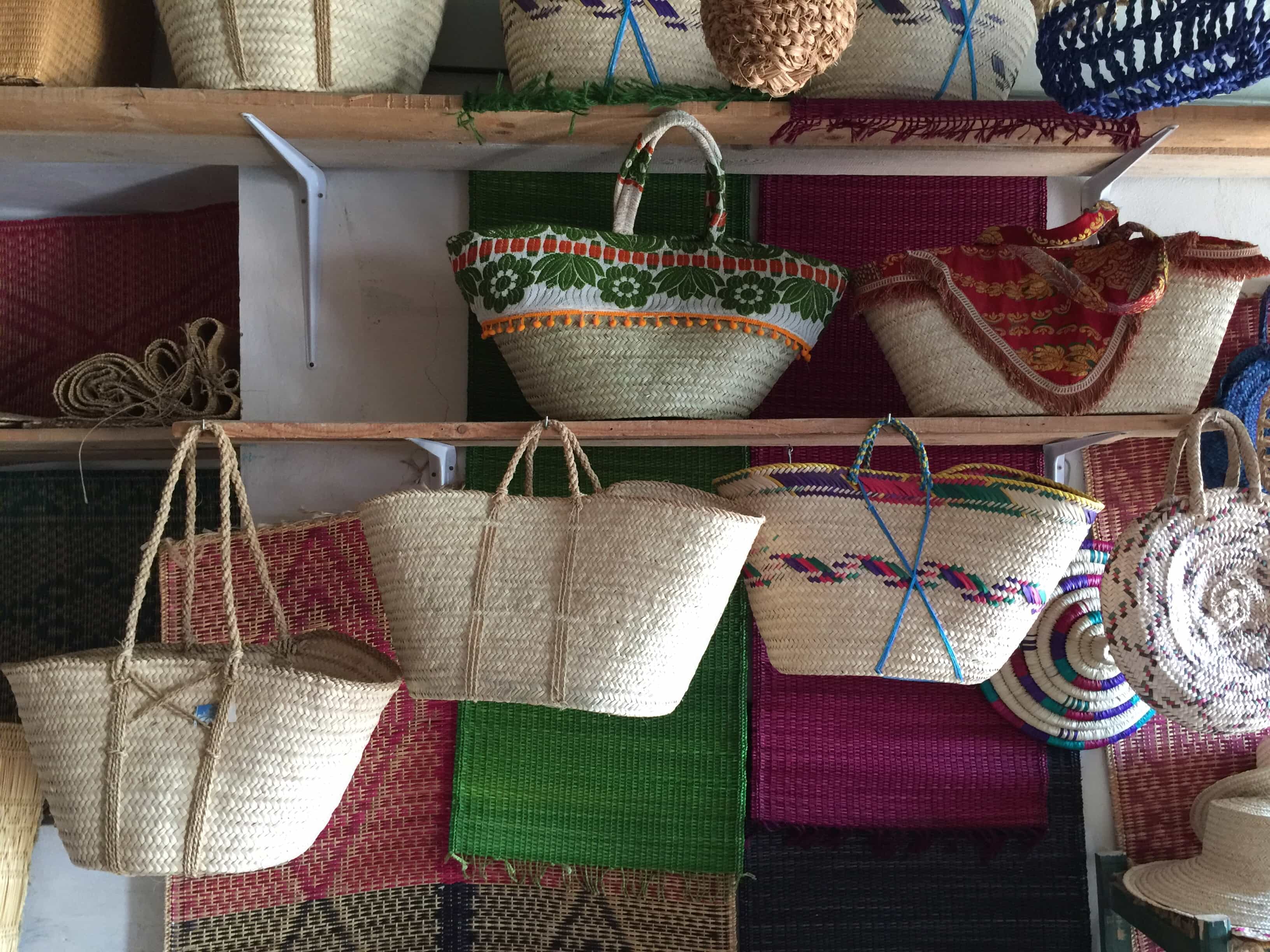 Tunisian Basketry — Baskets