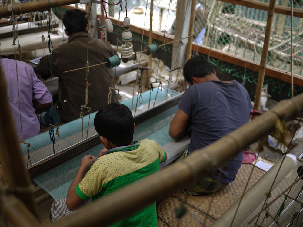 Weaving in Demra-Narayanganj– Handmade Textiles of Bangladesh