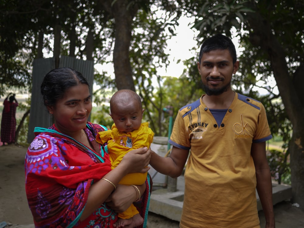 Family in Demra-Narayanganj – Handmade Textiles of Bangladesh