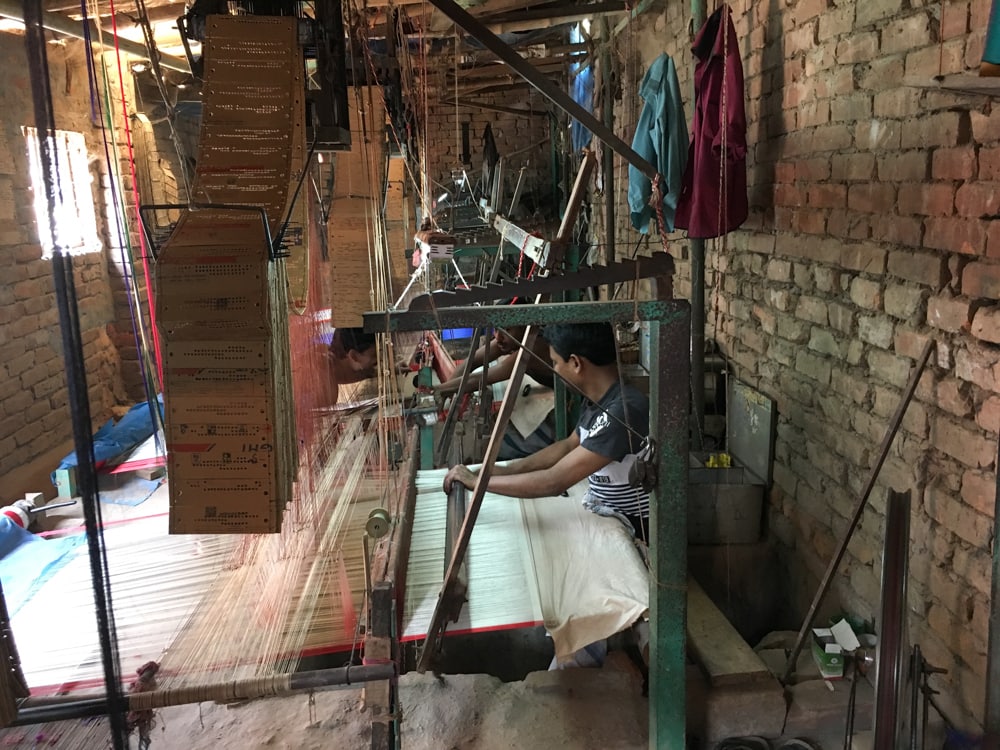 Benaroshi weaving loom – Handmade Textiles of Bangladesh